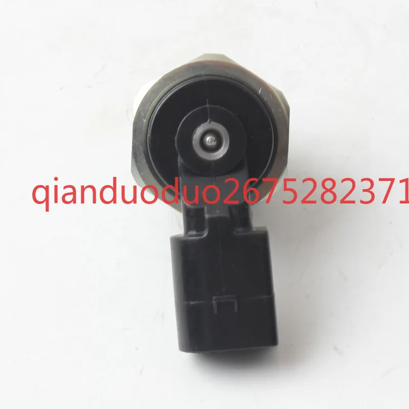 

079127025AF 079127025C Hitachi left and right pressure fuel pump converter solenoid valve plug