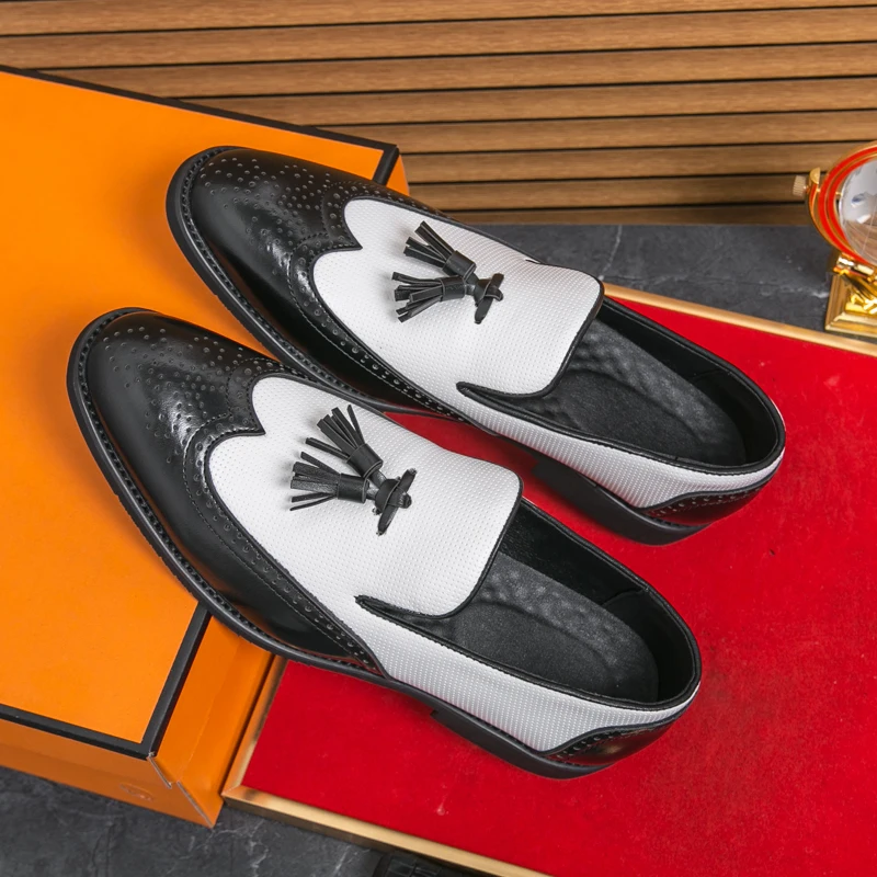 

Мужские модельные кожаные туфли, социальные броги, кожаные туфли, мужские большие размеры 48, 49 50, оксфордские лоферы с кисточками, мужские мокасины