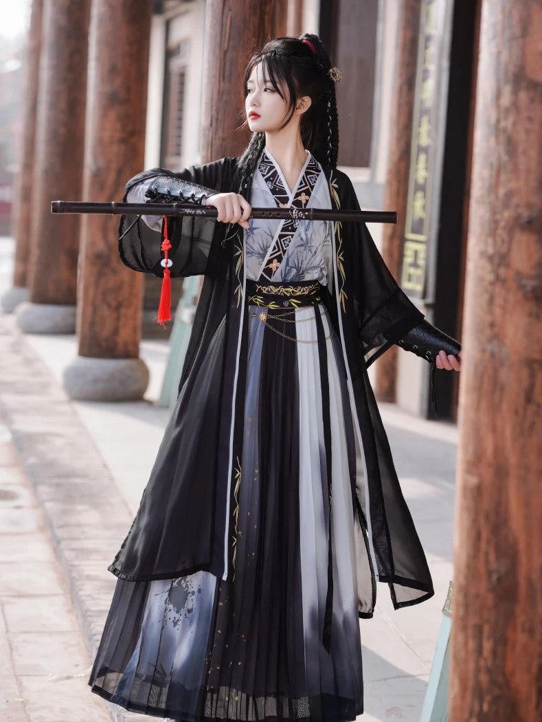 أسلوب الأغنية الأصلية هانفو مع ربط الخصر ، الحبر النمط الصيني التقليدي ، رائع جدا وتنوعا ، يوميا