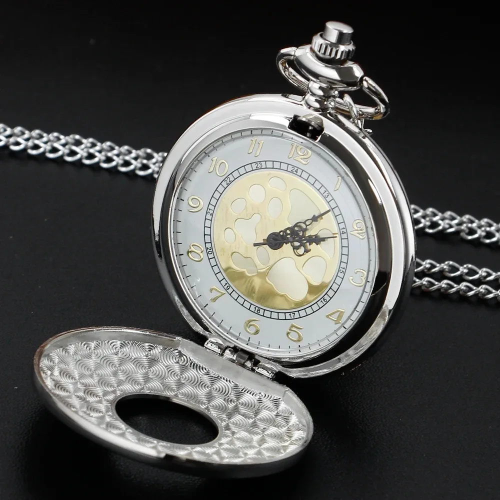 Classic Hollow Vintage Engraved Silver Quartz Pocket Watch Necklace Clock Digital Men's and Women's Best Gift Accessories