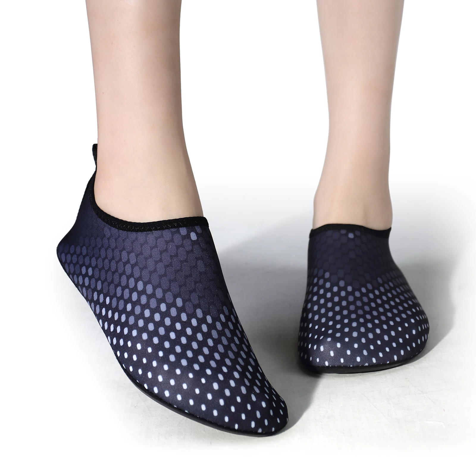 

Stream tracing shoes, water wading shoes, swimming shoes, fitness shoes, outdoor beach swimming shoes