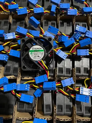 Imagen 2 del producto Nuevo SUNON 4010 40mm 4cm 24V 1,44 W MF40102VX-Q00U-GAD 40X40X10mm ventilador de refrigeración delgado para molde de impresión de impresora 3D