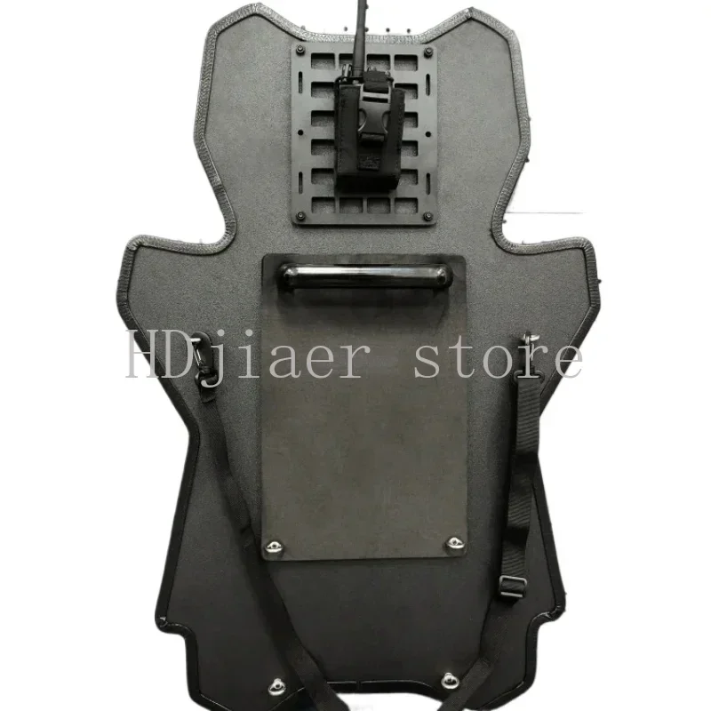 18 درع مشترك مضاد للرصاص، درع القطط، لعبة المناورات، شغب U، الدعائم التالية، نموذج كوس