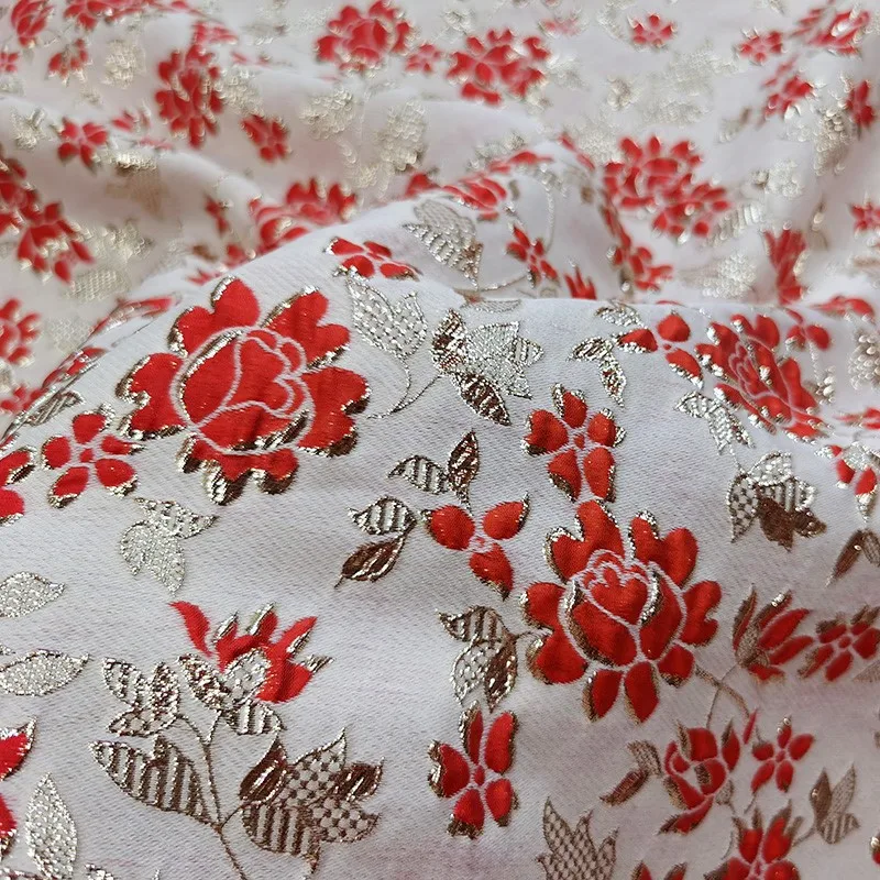 

Gold thread three-dimensional jacquard fabric for spring and autumn dress coat cheongsam brocade satin