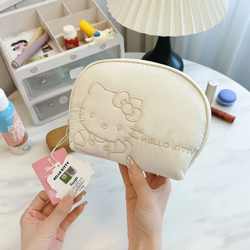  Pochacco Shell Cosmetic Bag Kawaii Cinnamoroll Outdoors Student Handbag Travel Cosmetics Storage Down Bag Toys Girls