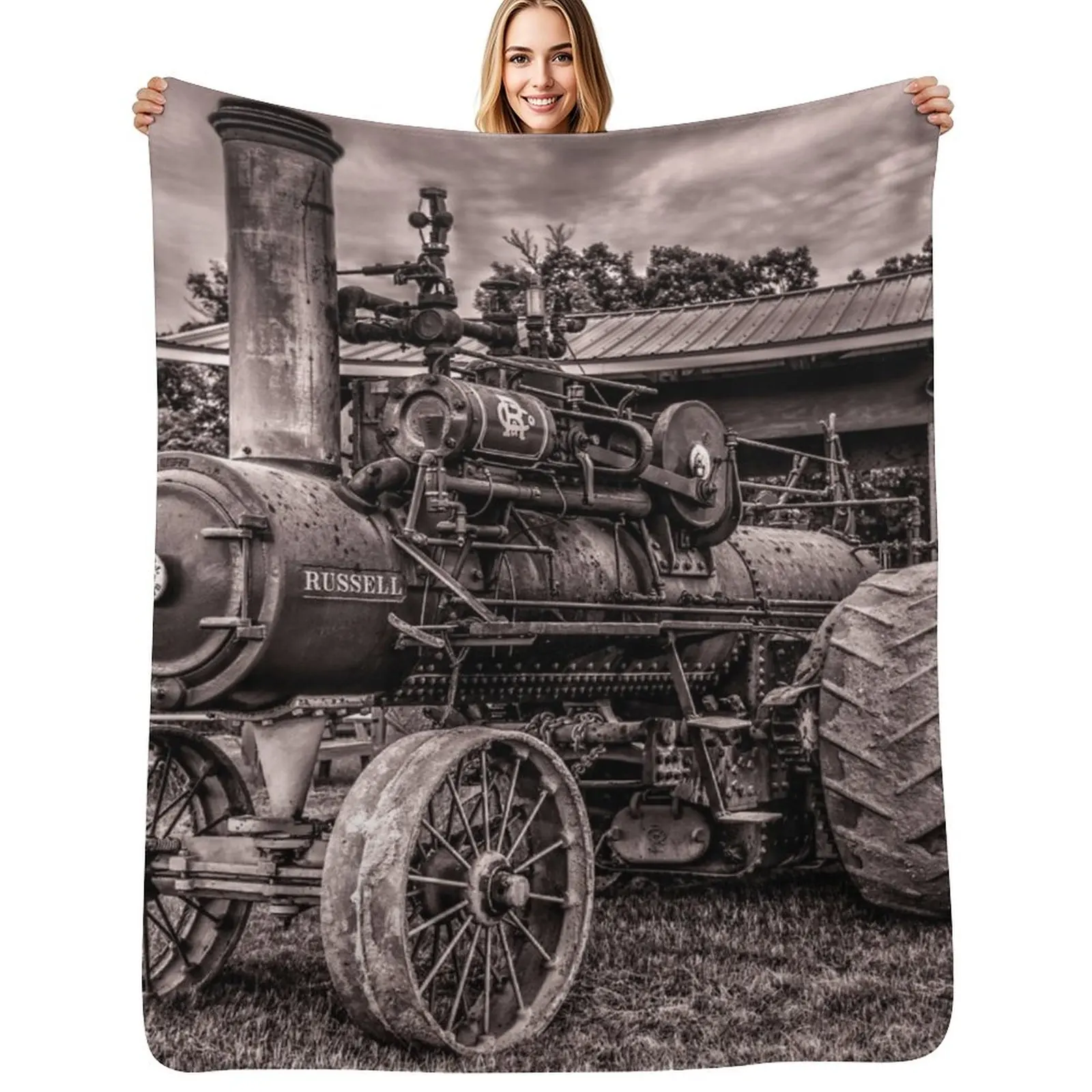 

Russell Steam Traction Engine at the Shed Toned Throw Blanket Men's Soft Warm Throw Blanket for Couch