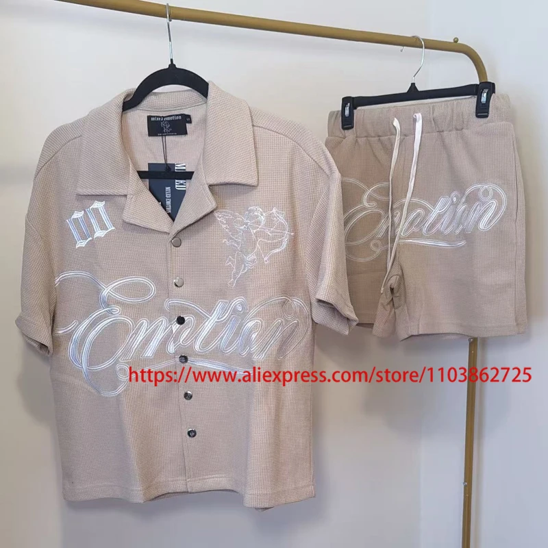 

MIXED EMOTION Shirt Casual Texture Sense Suit Ten-thousand-needle Embroidered Logo Print Men Womwn All-match Mixed Emotion Tee