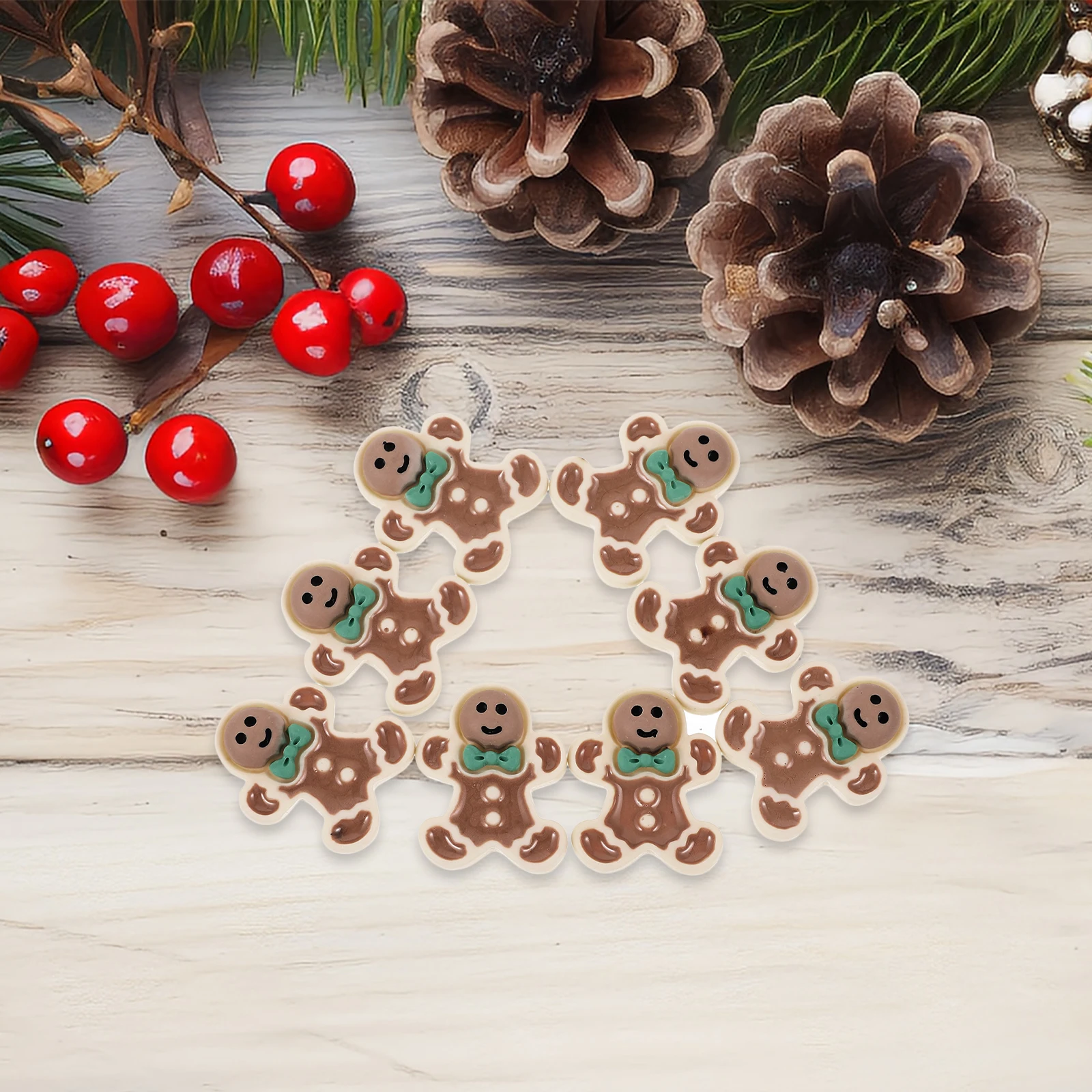 

40pcs Christmas Decor Mold Xmas Tree Decor Resin Crafts Diy Keychain Accessory Crafts Resin Gingerbread Man Simulation Xmas