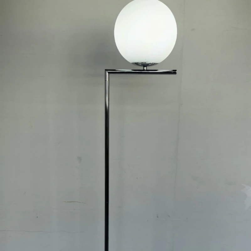 

Nordic light luxury glass ball floor lamp, hotel simple atmosphere light, living room bedroom ball