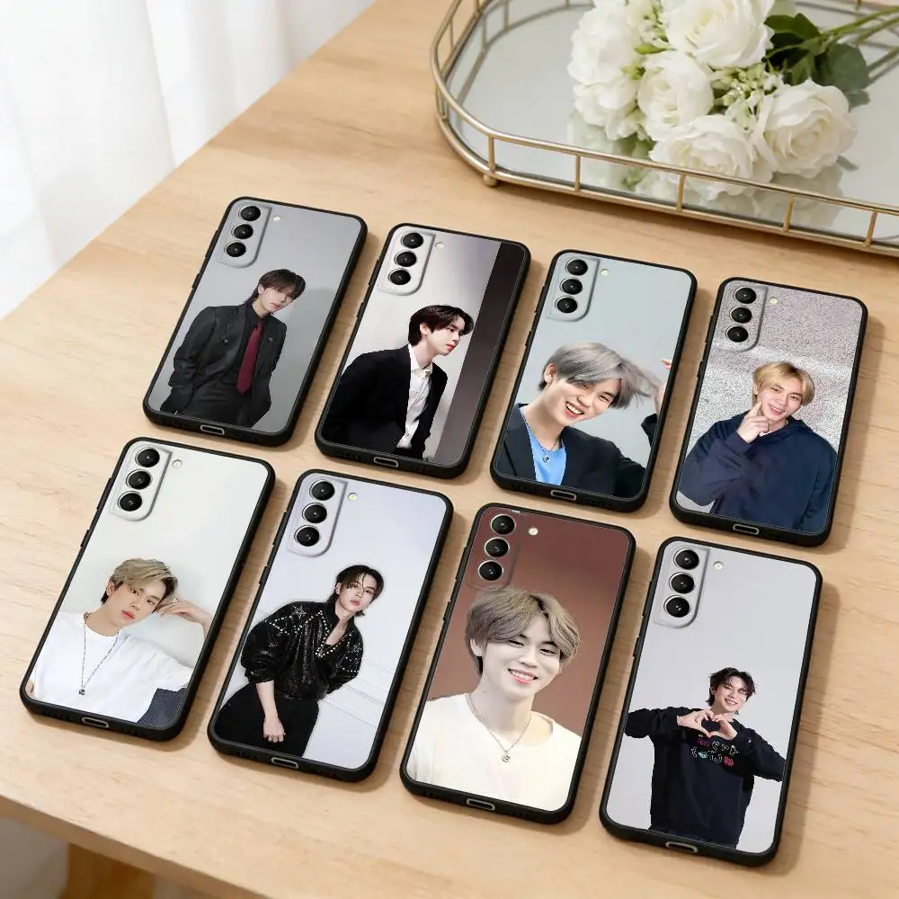 

P-prem Thailand Star Phone Case For Samsung S25,24,23,22,30,21,10,9,Ultra,Plus,Lite,FE,4,5 G Soft Black Case