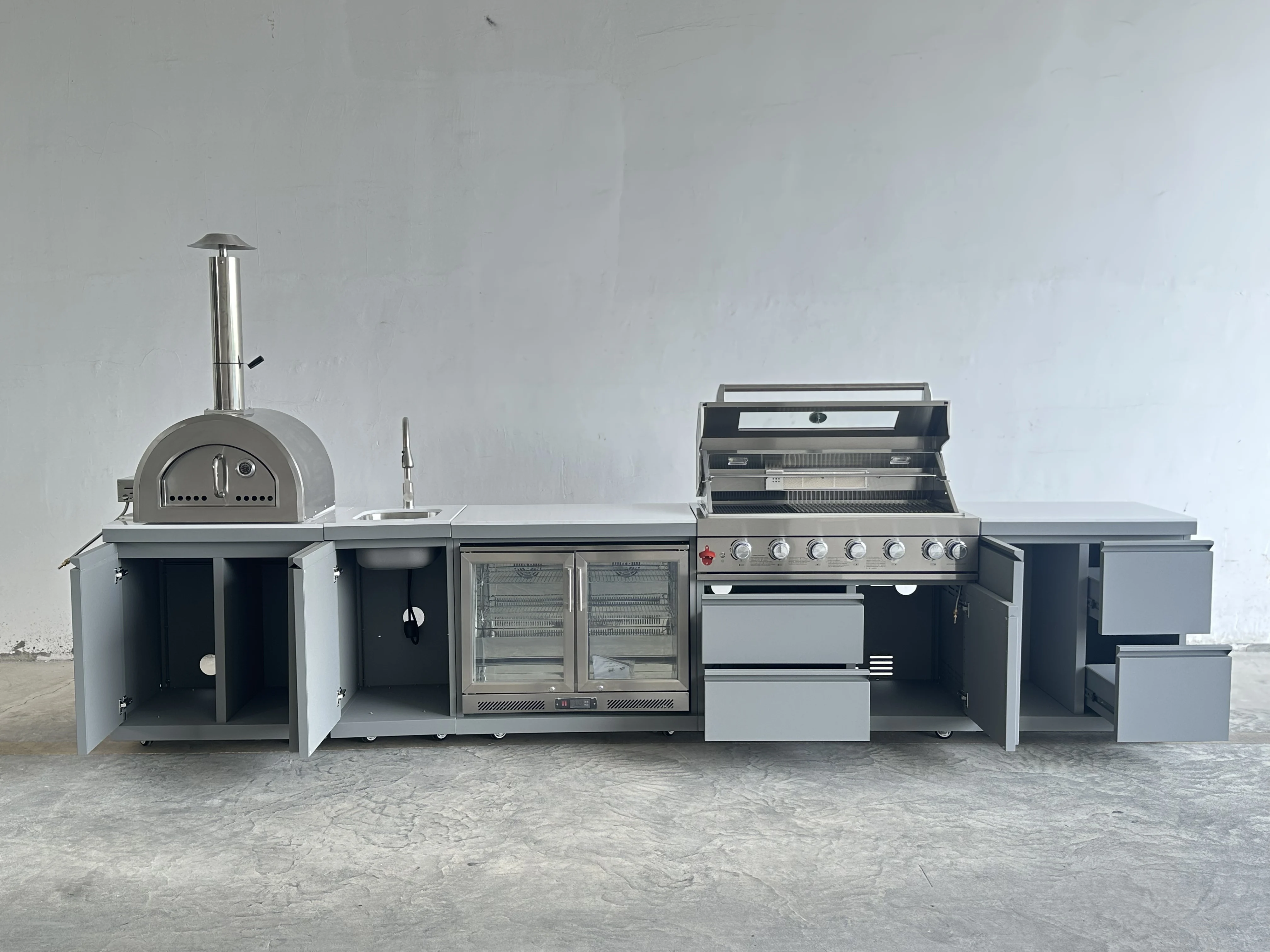 Factory Direct Custom Outdoor Kitchen Gas Burner Grill Powder Coated Stainless Steel Pizza Oven Smokeless Sink Family Parties 2