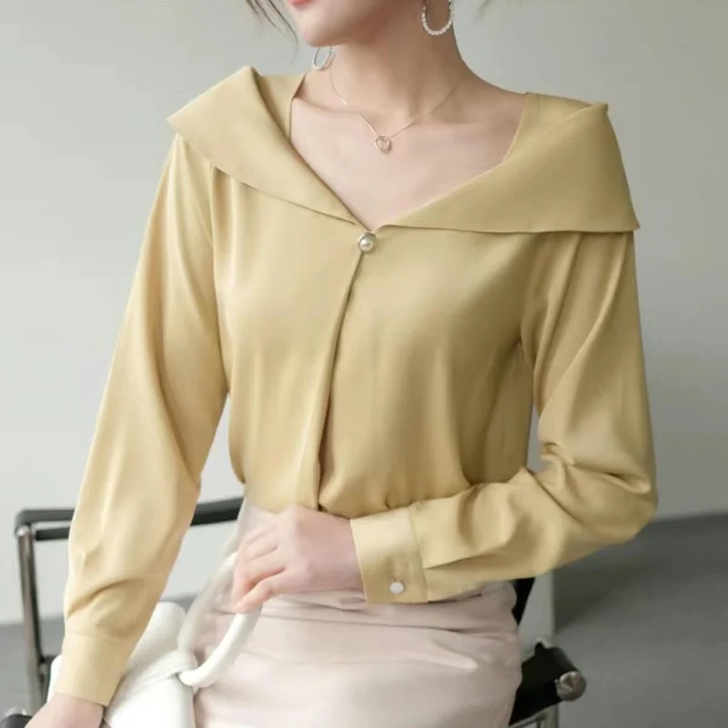 2023 Autumn and Winter Trend New Temperament Women's Clothing Spliced Button One Line Collar Long Sleeve Solid Color Pullover