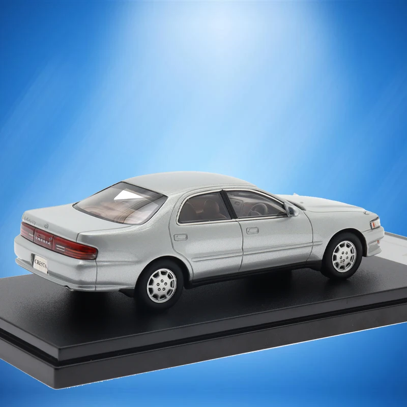 Famous Car Series Toys 1:43 Emulation Resin Car Model CRESTA Limited Collector Edition Model Toy Gift Ornaments For Kids