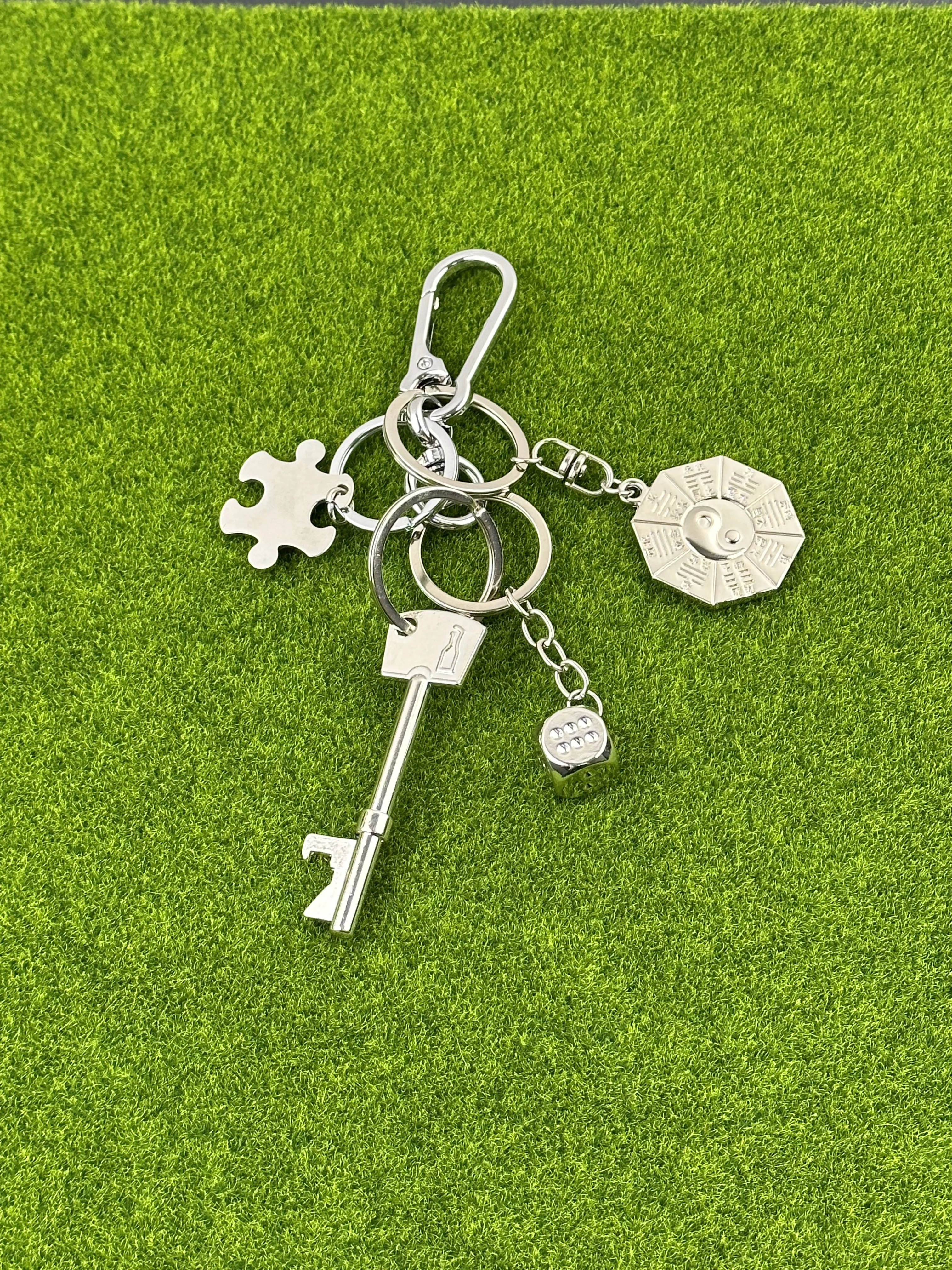 2025 original new product Eight-Diagram Array boy Key Chain  Jigsaw puzzle dice  Backpack Pendant