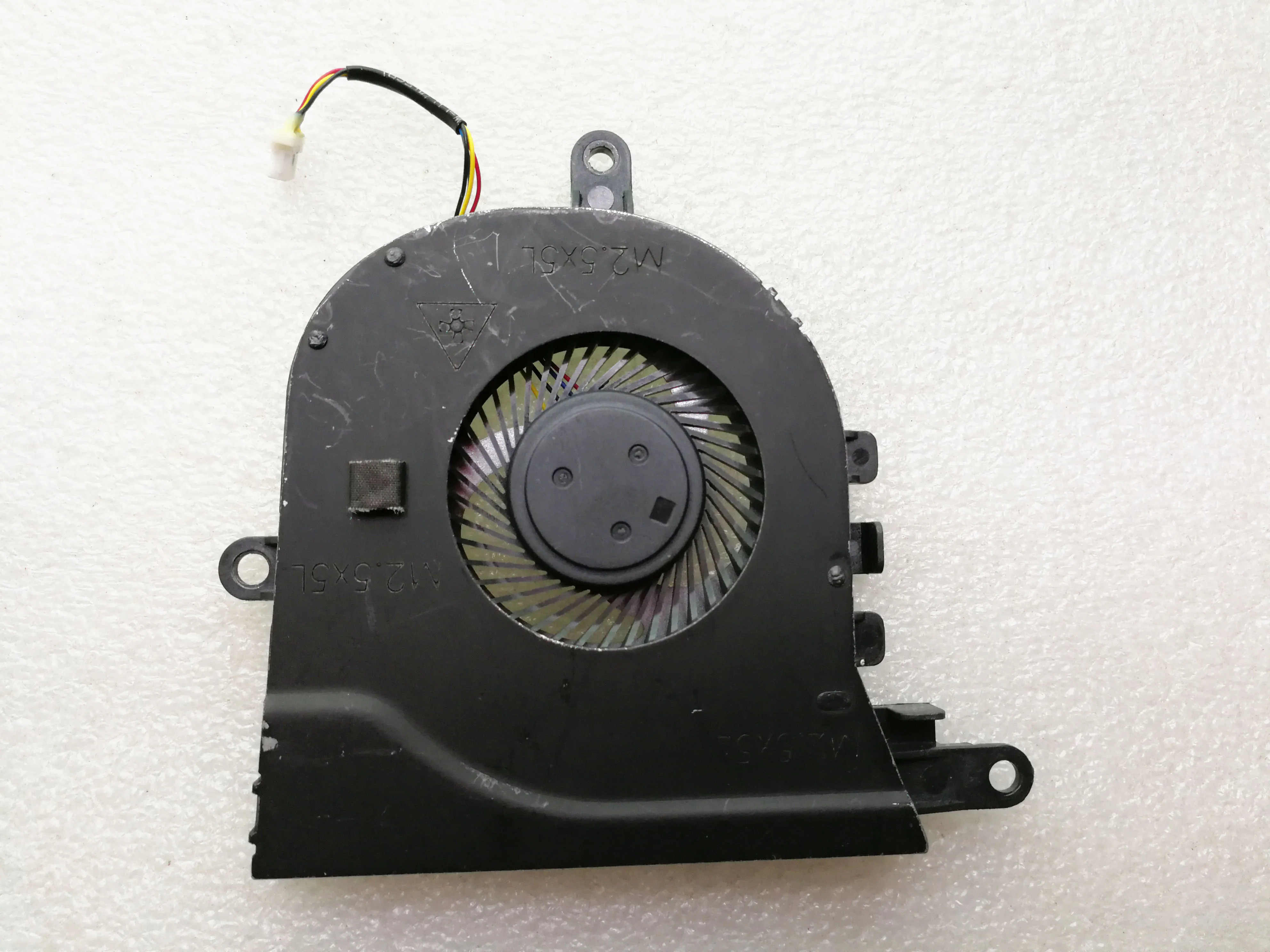 new for Dell for Latitude 3590 L3590 E3590 fan cpu cooler for inspiron 15 5570 5575 NPFW6 0NPFW6 cn-0NPFW6 DC28000K8R0