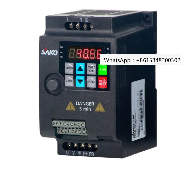 VFD Inverter 0.75/1.5/2.2/4/5.5KW 220v and 380v Variable Frequency Drive Converter