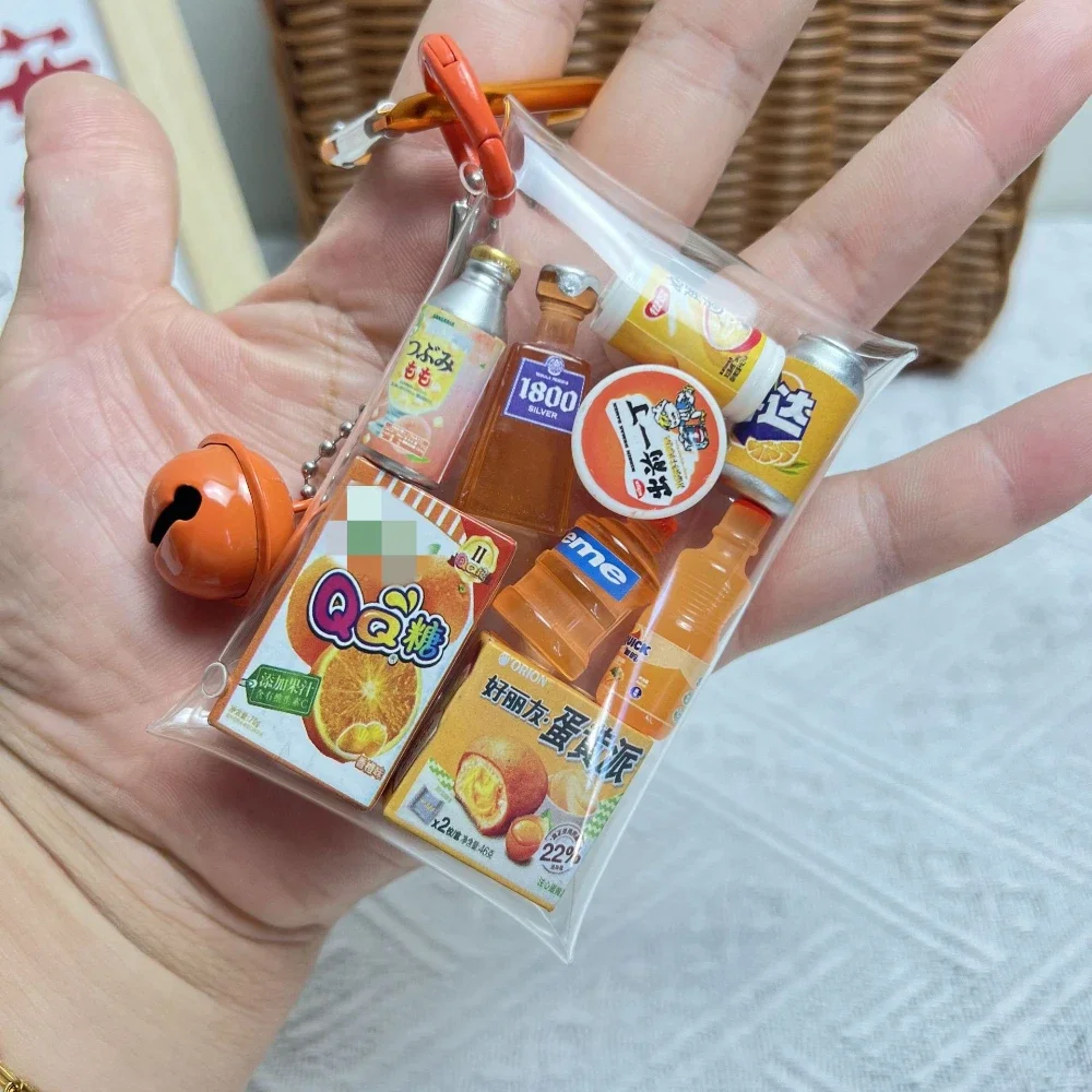 Contensos aleatórios criativos mini brinquedos de comida cápsula máquina chaveiro saco divertido personalizado chaveiro pingente presentes para amigos