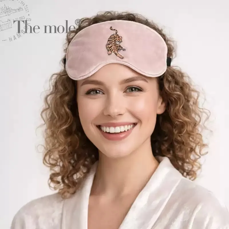 Zijden fluwelen slaapmasker voor lichtblokkering, comfortabel voor slapen en dutjes, geschikt voor zowel mannen als vrouwen, fluwelen slaapmasker in twee kleuren