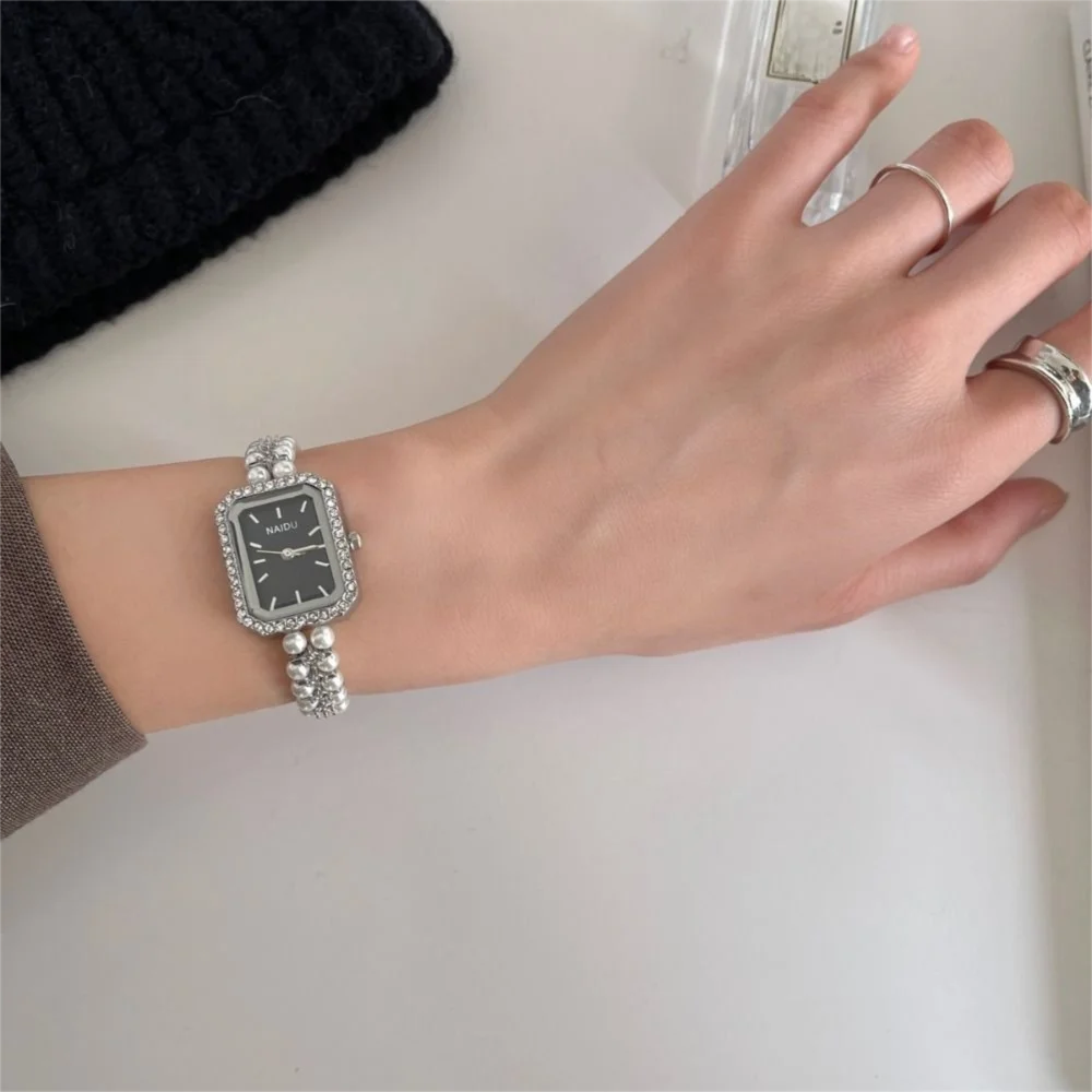 New Square Dial Pearl Studded Watch Luxury Chain Strap Bracelet Watch Delicate Design Quartz Watch Ladies