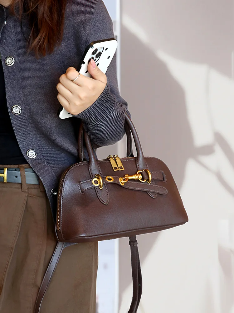 حقيبة نسائية من الجلد الطبيعي حقيبة كتف حقائب يد للسيدات حقائب كروس فاخرة مصممة بساطتها حقيبة جلد الماشية