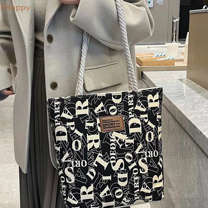 Fashion Large Capacity Canvas Shoulder Bags Simple Commuting Tote Bag Ladies Shopping Bags