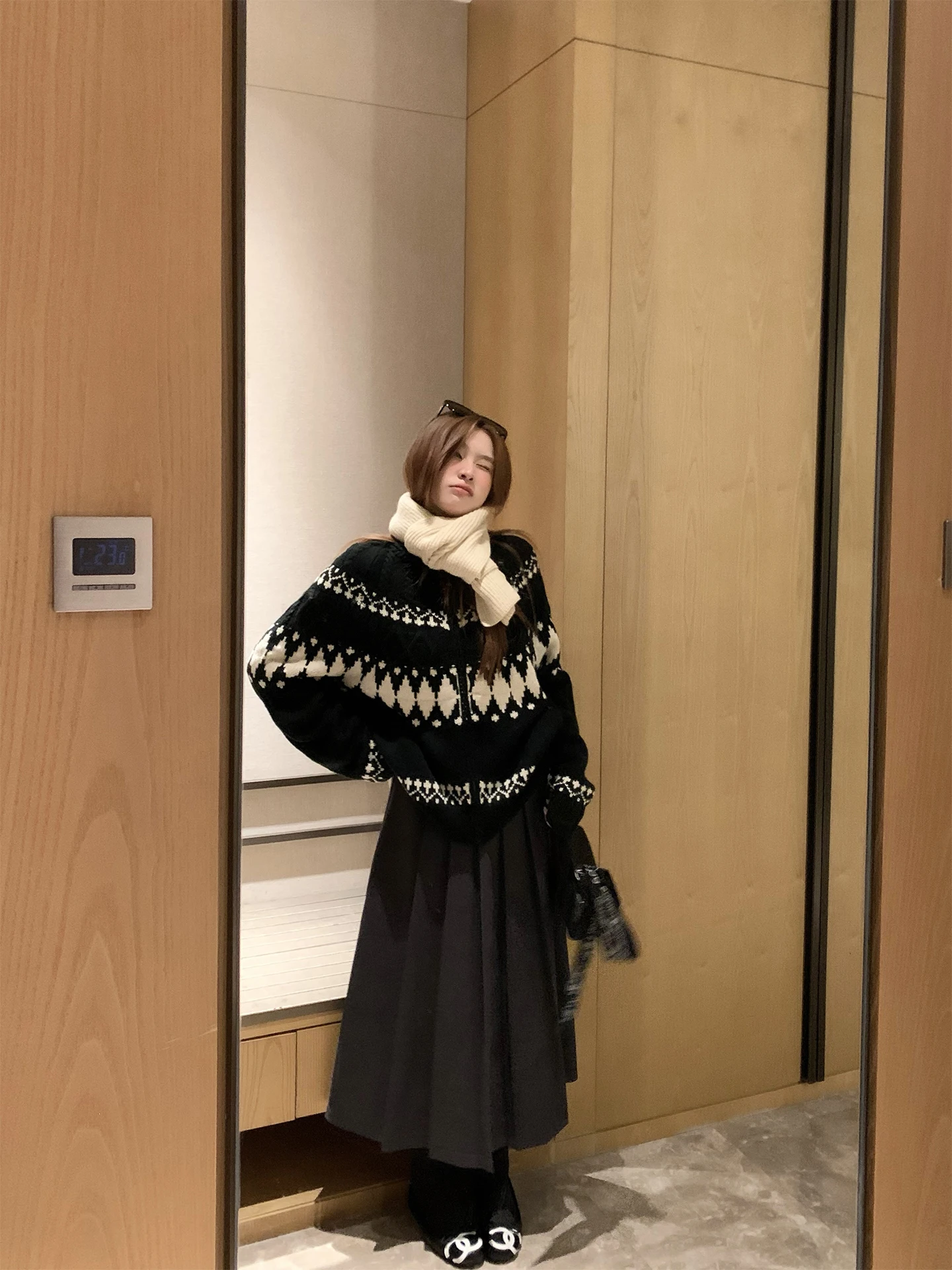 

Thiened Knitted Zipper Collar Sweater Coat for Women Warm Outerwear Top Girl's Faion Straight Tube Long Sve Cardigan