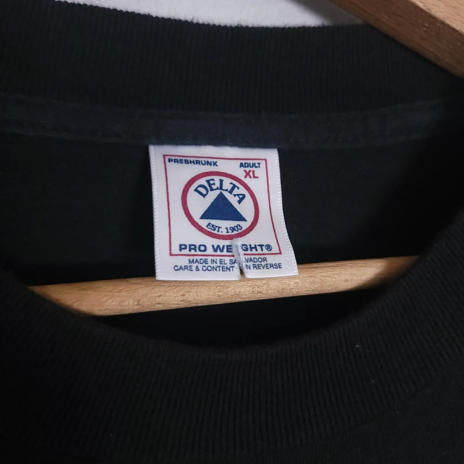 خمر فانيسا ويليامز لوثر فاندروس جولة الحفل 90s R و B الراب المحملة 1997 جولة سوداء قميص جرافيك المحملة روك باند للجنسين #3