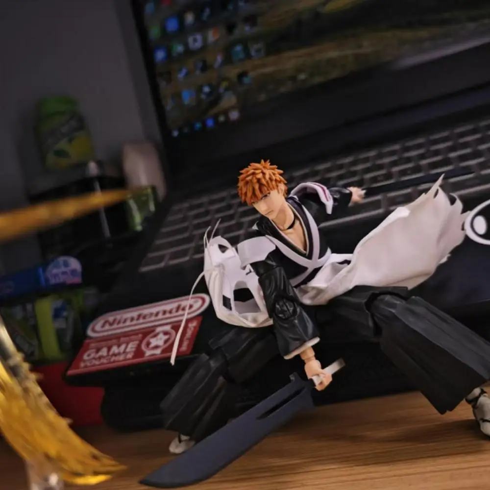 BLEACH Anime Shf Kurosaki Ichigo Handmade Clothes Clothes Built In Iron Wire for Styling Suitable for 1/12 Movable Humanoid Toys