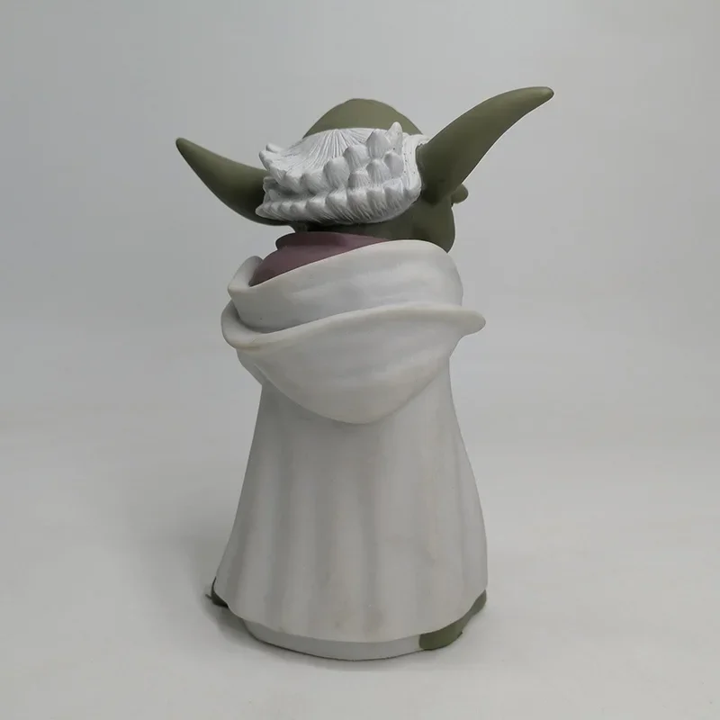 Hasbro Star Wars Action Figure Genuine Doll Yoda Master Model Toy Collection Pen Holder Children Gifts Table Decoration