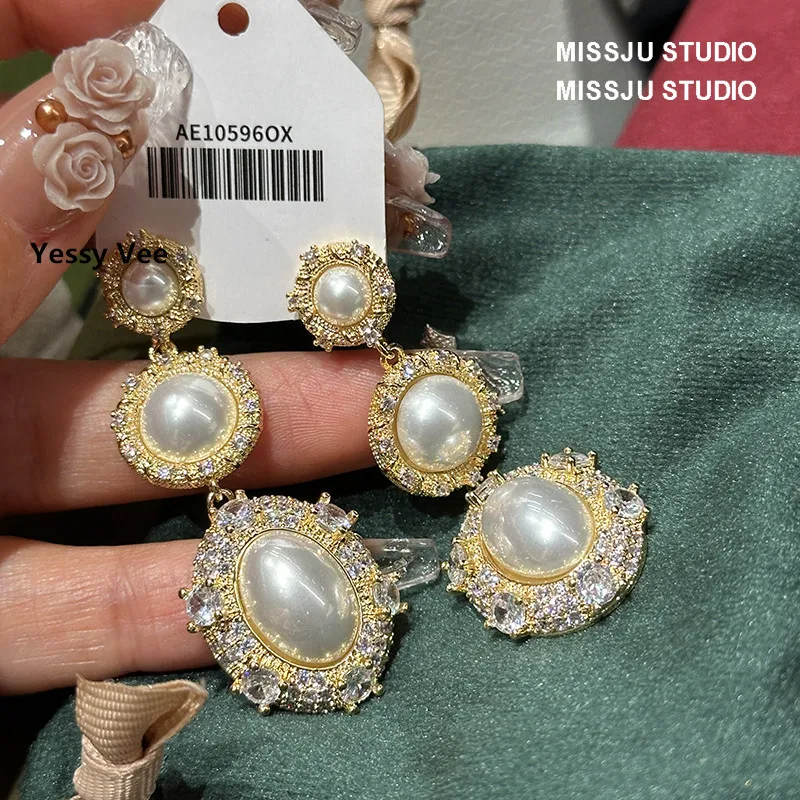 Yessy Vee Women Baroque Pearl Earrings Luxury Metal Style Round Diamond Earrings Pearl Tassel Elegant Top Quality New Arrival