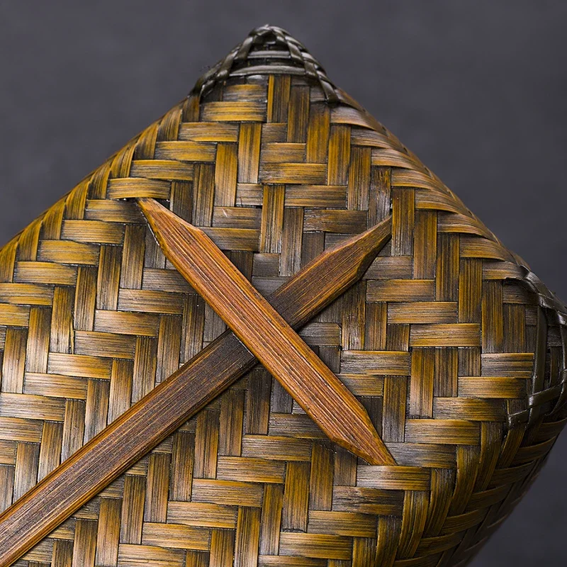 Luxury Vintage Hand Woven Mini Bamboo Handbag Summer Beach Straw Bag Elegant Large Capacity Evening Women's Bucket Clutch Bags