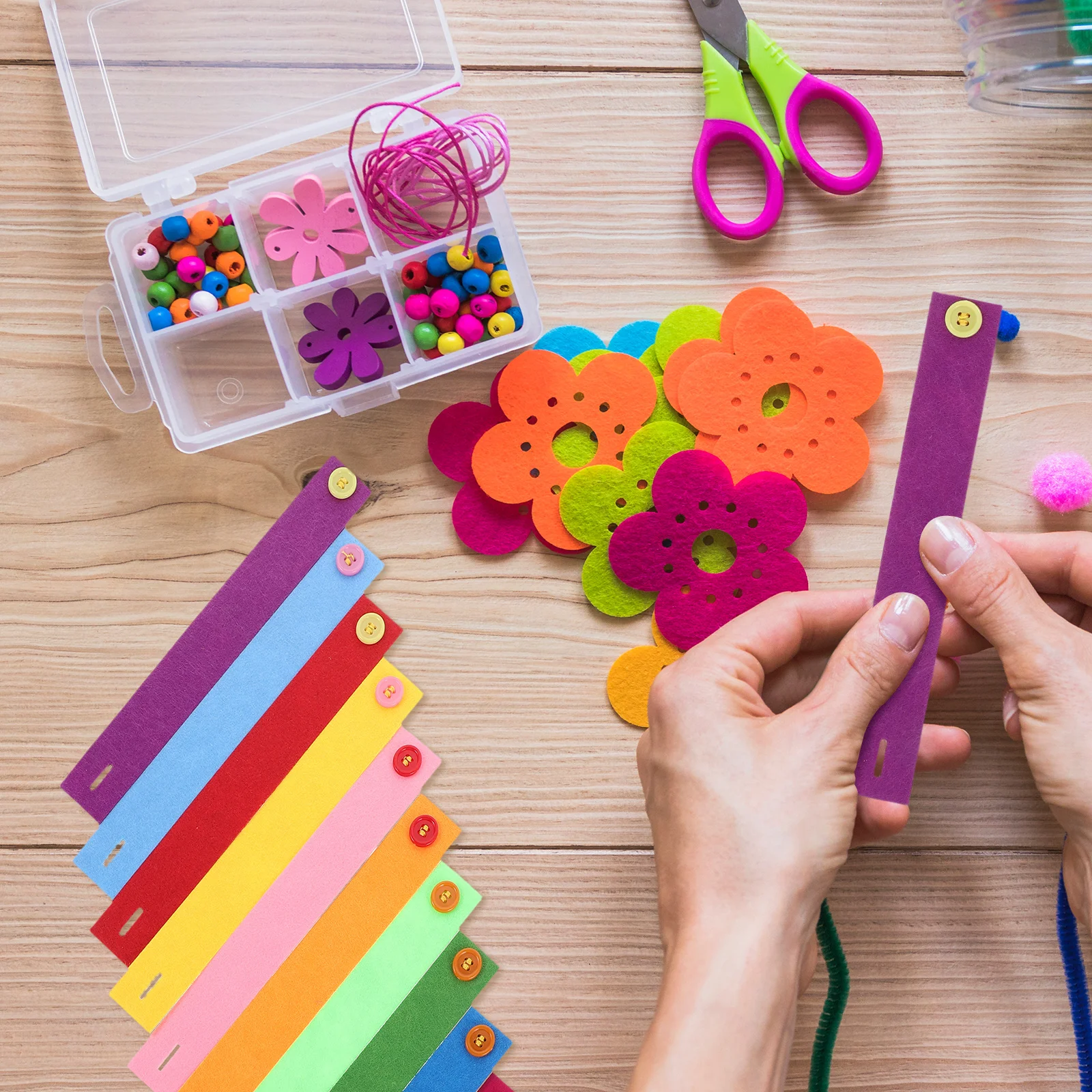 40 stuks vilten polsbandjes blanco knop armband bedels verstelbaar Montessori leren voor kinderen klas partij gunst activiteiten