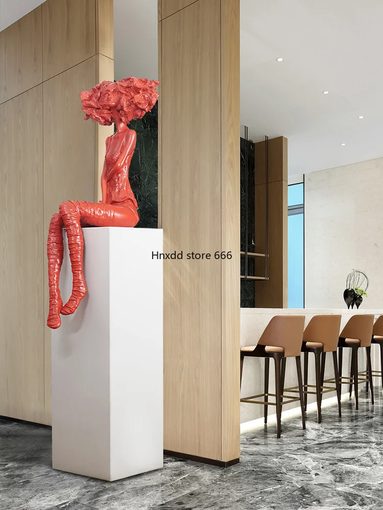 Abstract Character Landing Modern Girl Sculptured Ornaments Sales Office Sample Room Decorations