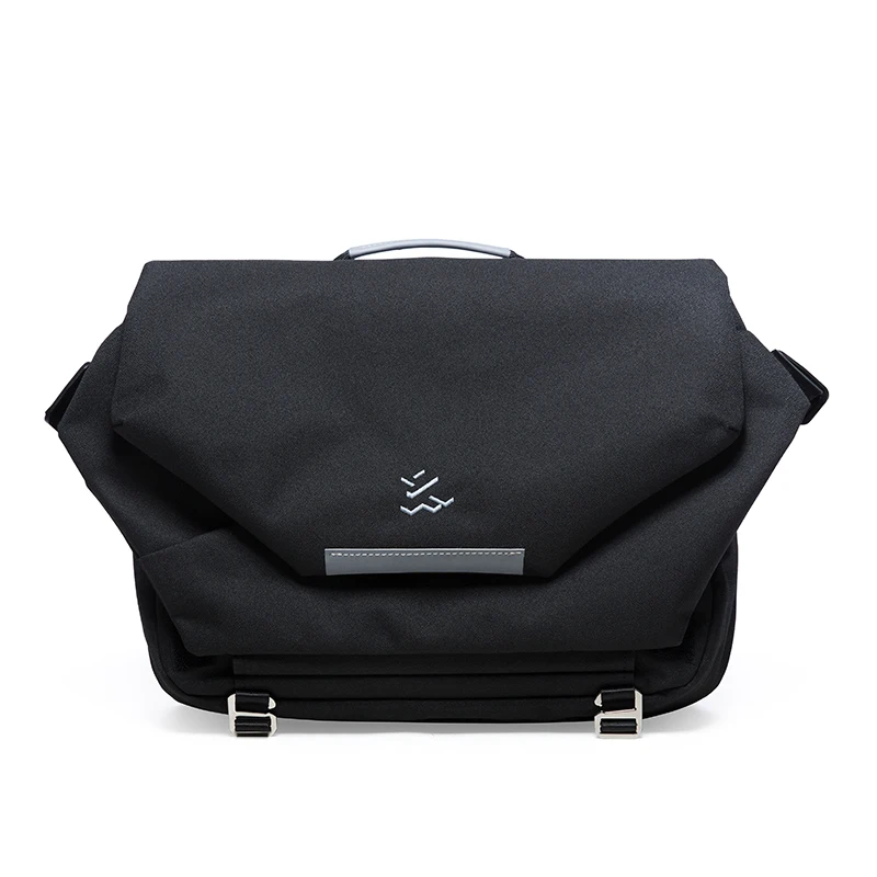

Functional Simple Large Capacity Men's Crossbody Ripstop Oxford Waterproof Commuter Bag Reflective Fashion Hot Sell Work Bags