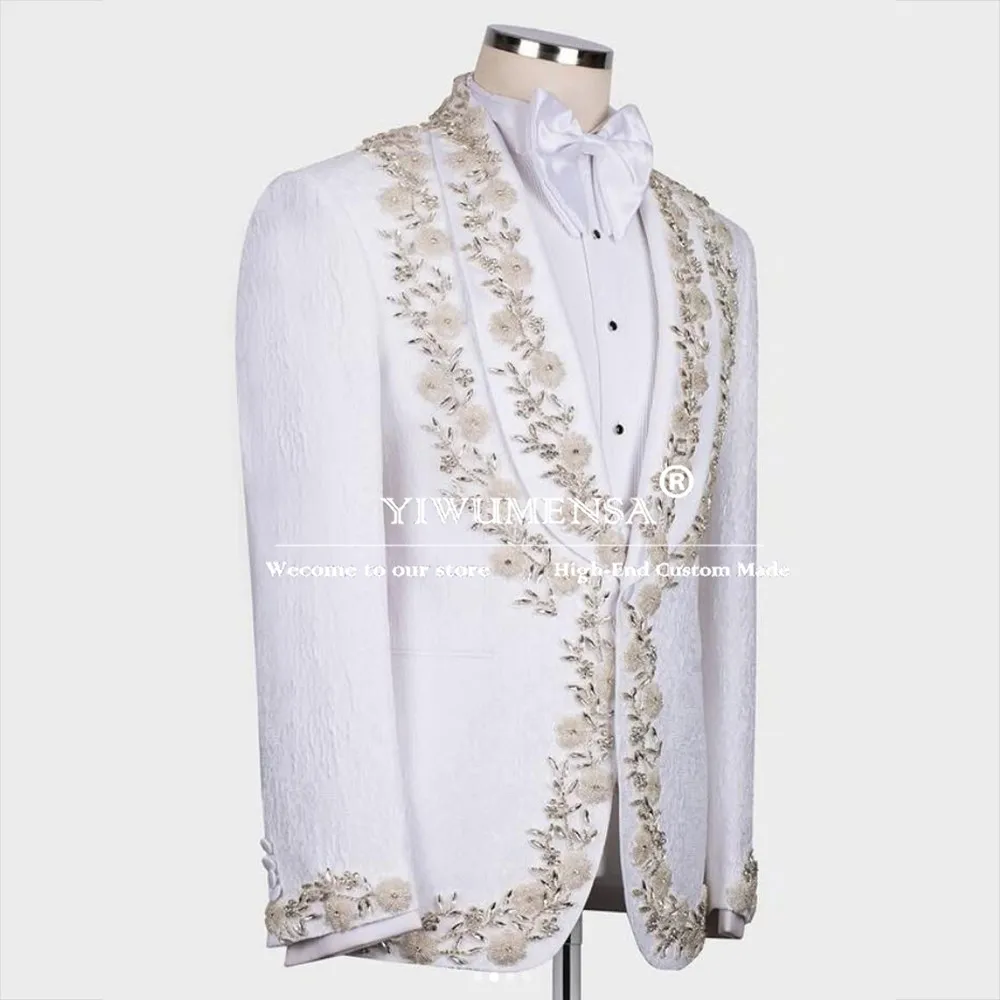 Luxury Groom Wedding Suits Crystals Beaded Floral Dresses Formal Occasion Wedding Party Tuxedos Customized 3-Piece Man Tuxedos