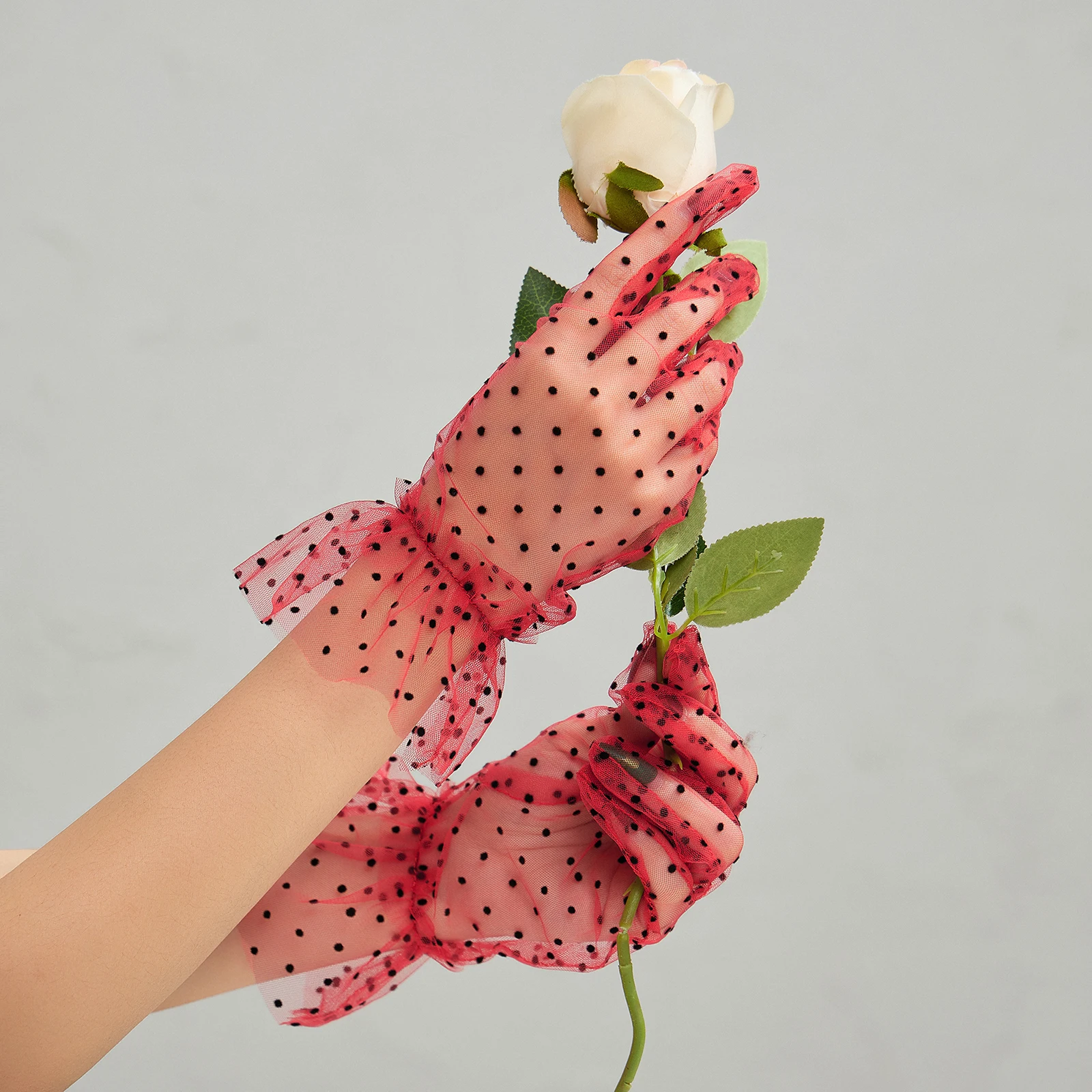 Sexy Women's Lace Mesh Sheer See-through Gloves Elegant Floral Lace Gloves for Wedding Dinner Party Prom Evening Gloves