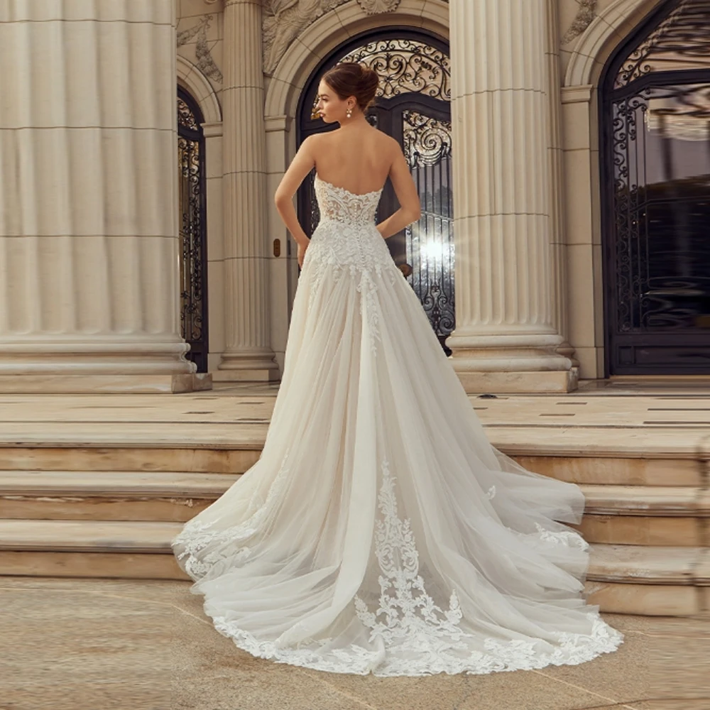 Elegante A-Linie Frauen Brautkleider Charmante Spitze Lange Ärmel Brautkleider Wischen Länge Bankett Vestidos De Novia Angepasst