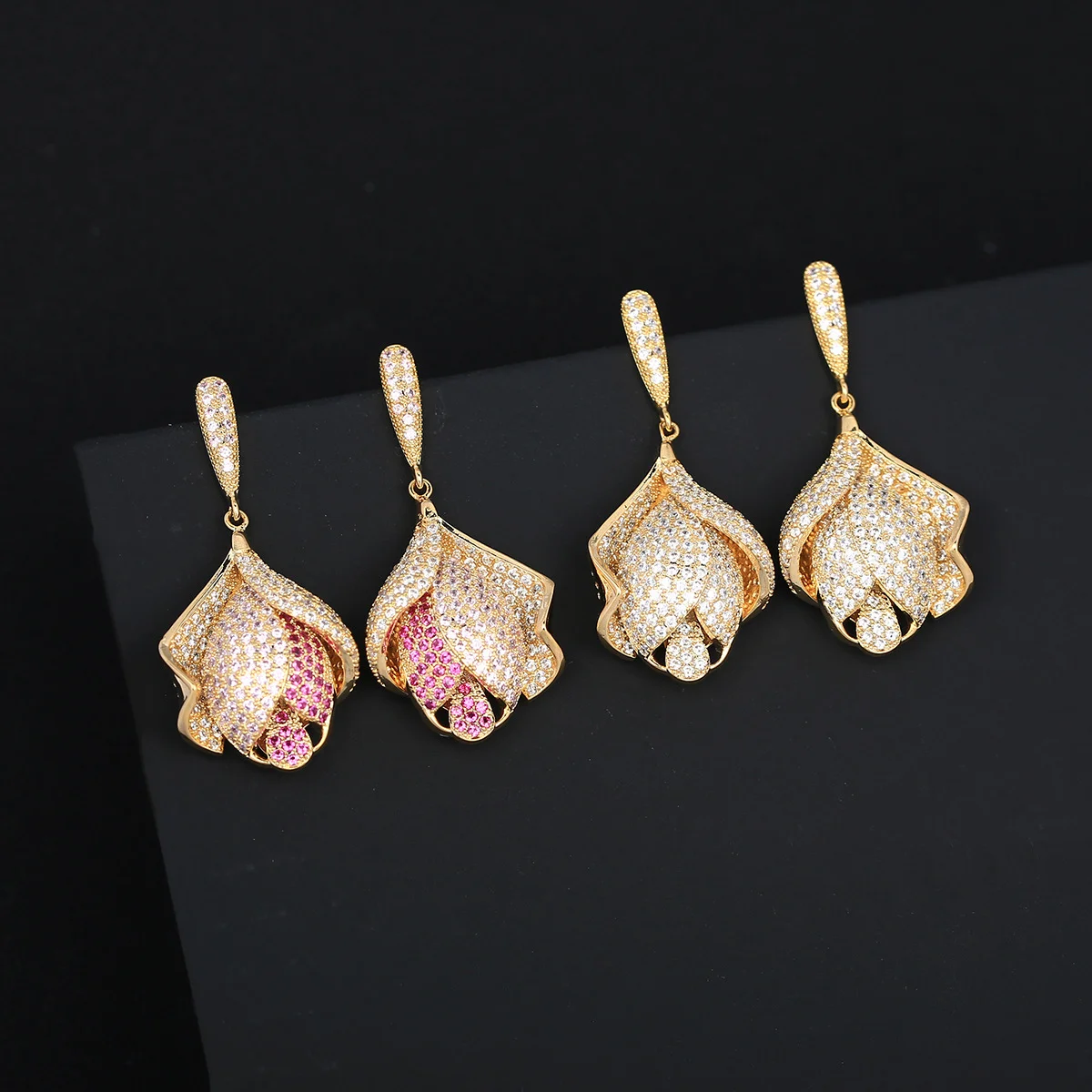 

Серьги-подвески из серебра 925 пробы с позолотой, в форме розы, с разноцветными фианитами, сверкающие роскошные свадебные украшения для женщин