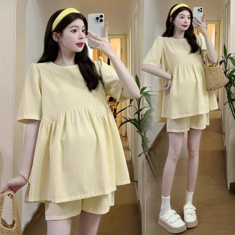 

2025 Summer New Fashion Maternity Sweet Ageing Maternity Top + Belly Shorts Maternity Two-Piece Suit Maternity Summer Suit Set