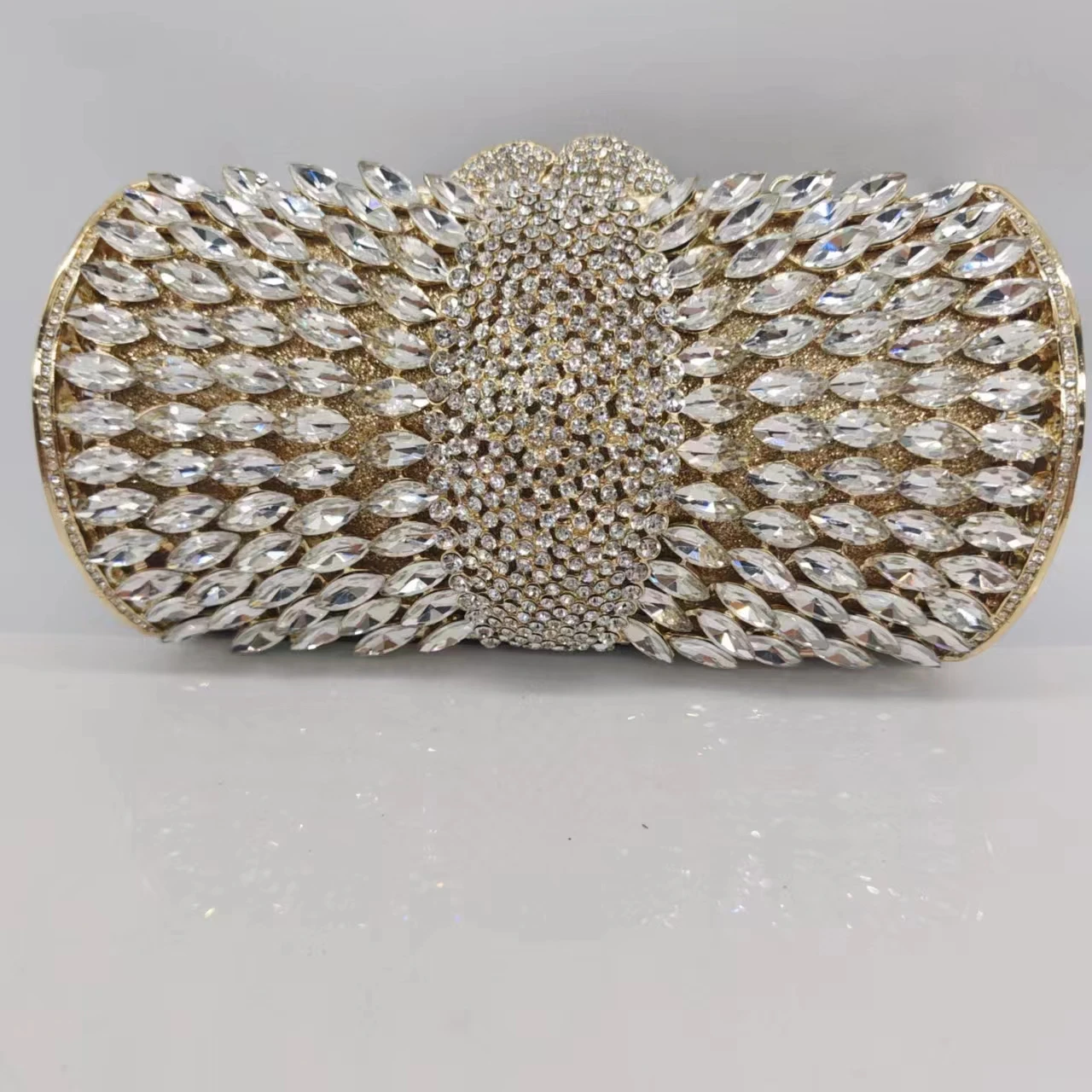 

Elegant Purple Women Crystal Evening Bags Hollow Out Ladies Diamond Minaudiere Wedding Clutch Handbag and Purse