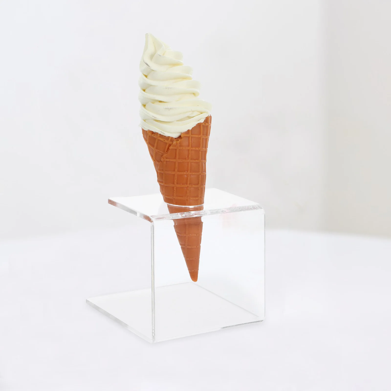 

Ice Cream Cone Holder Transparent Acrylic Display Stand Elegant Modern Design Stable Safe Easy Clean Party Use