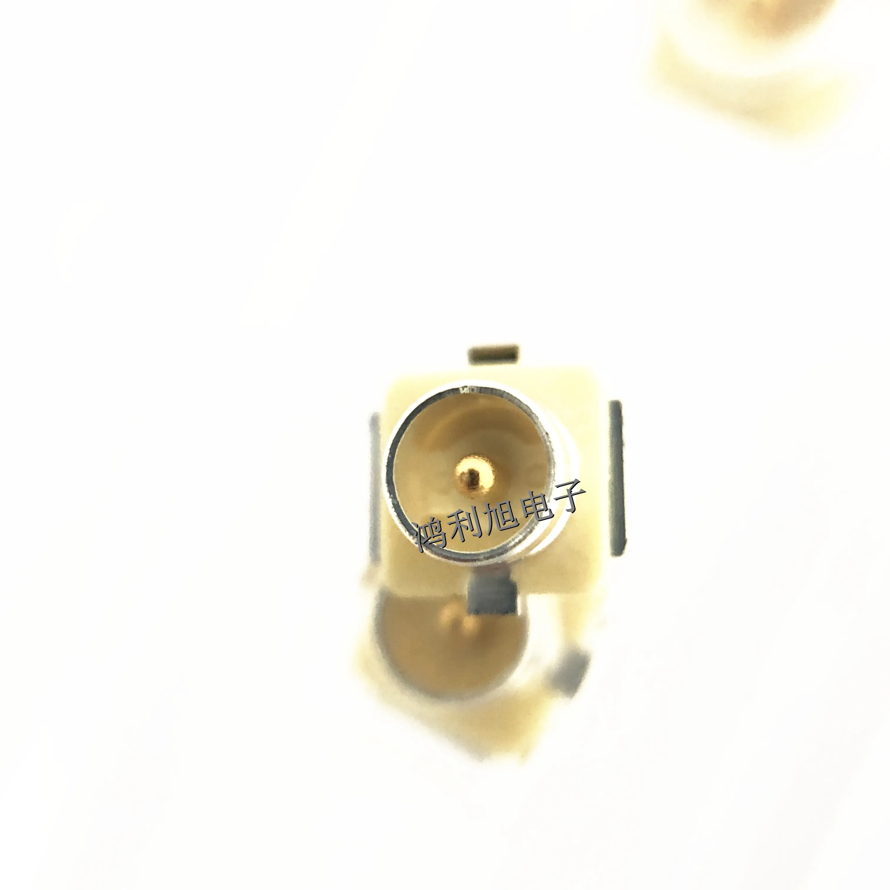 10 개/몫 U.FL-R-SMT-1(10) U.FL-R-SMT-1 Conn U.FL 0Hz 8GHz 50Ohm 솔더 ST SMD RCP 골드 니켈 T/R 자동차