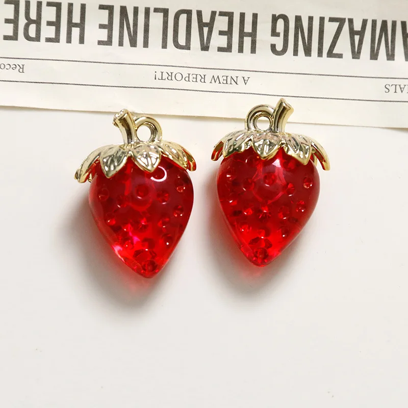 10 buah 3D Bling stroberi akrilik anting pesona campuran putih merah Fuit liontin DIY untuk gantungan kunci Eardrop perhiasan membuat