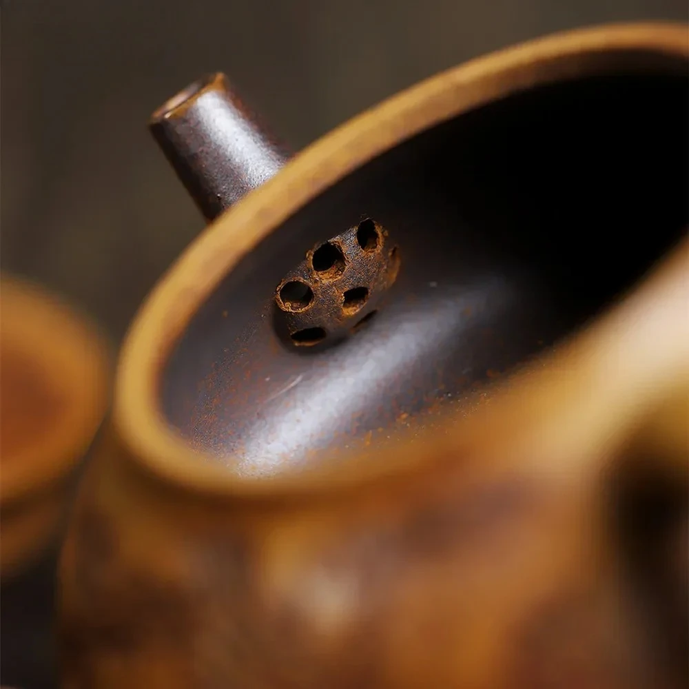 Yixing dark-red enameled pottery teapot High temperature firing of raw ore mud for teapot 1 piece Kung Fu tea set teapot