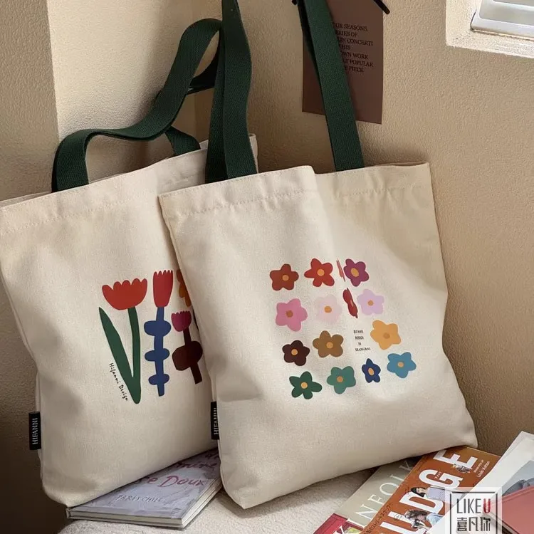 

Женский рюкзак, художественная простота, ручная роспись, сумка через плечо с цветочным узором, универсальная для повседневного использования, портативная.