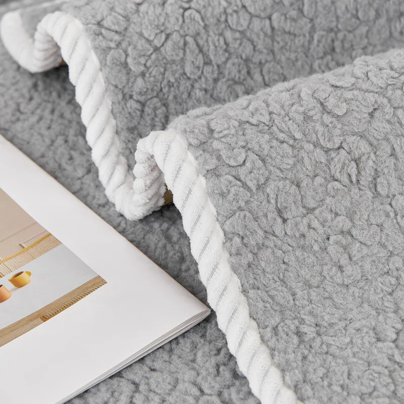 Wool Sofa Cover Cloth Universal Living Room Sofa Towel Plush Non-Slip Sofa Cover Thickened Warm Towel Breathable Cushions