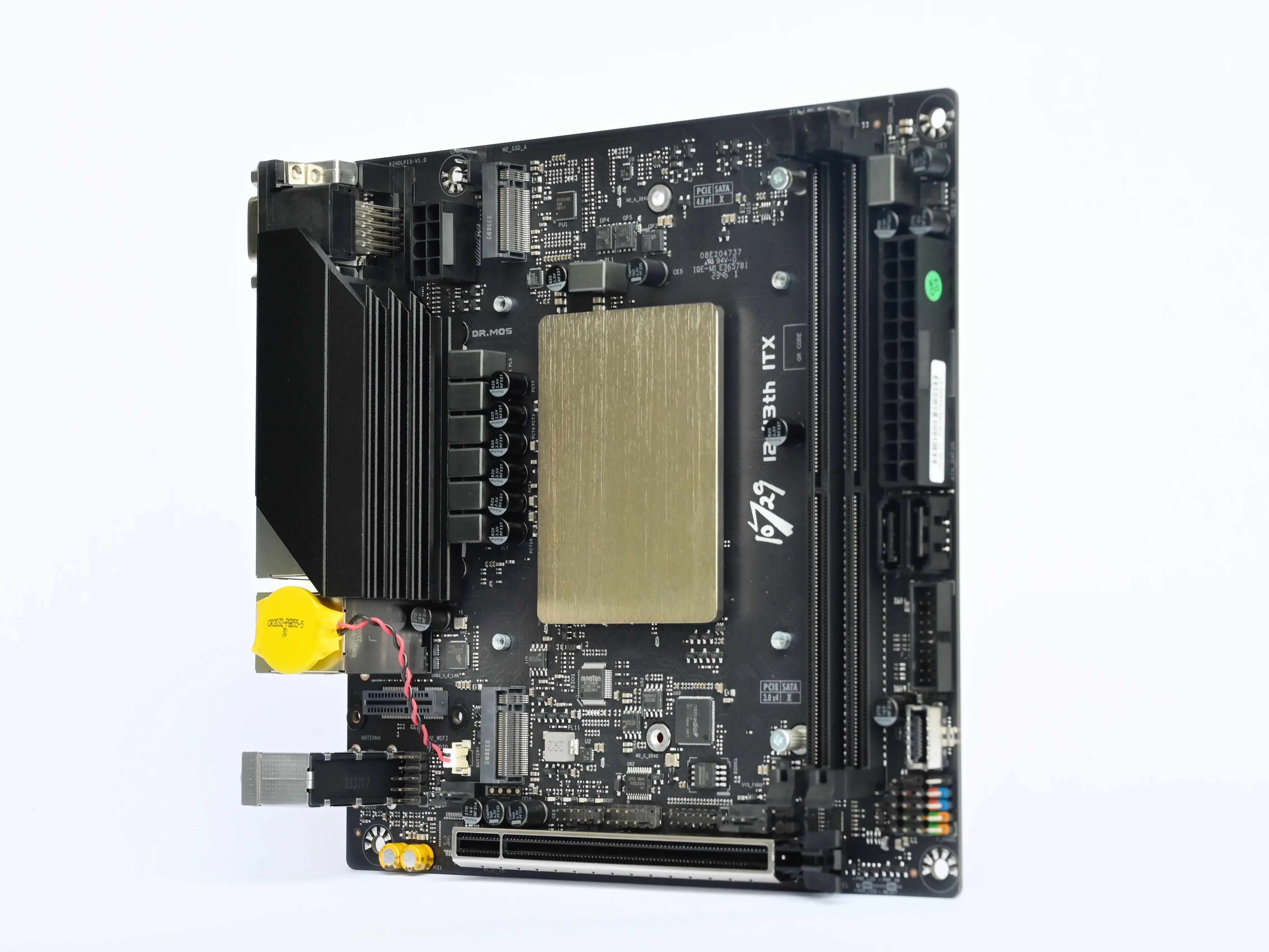 أفضل لوحات مفاتيح معالجات الكمبيوتر المحمول من نوع Turbo Computer: تقييم شامل لـ QY0Z 12TH CPU 0000 بتردد 4.4 جيجاهرتز
