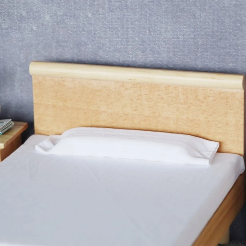 Juego muebles dormitorio madera a escala exacta 1:12 que incluye cama con textura tela 15UB