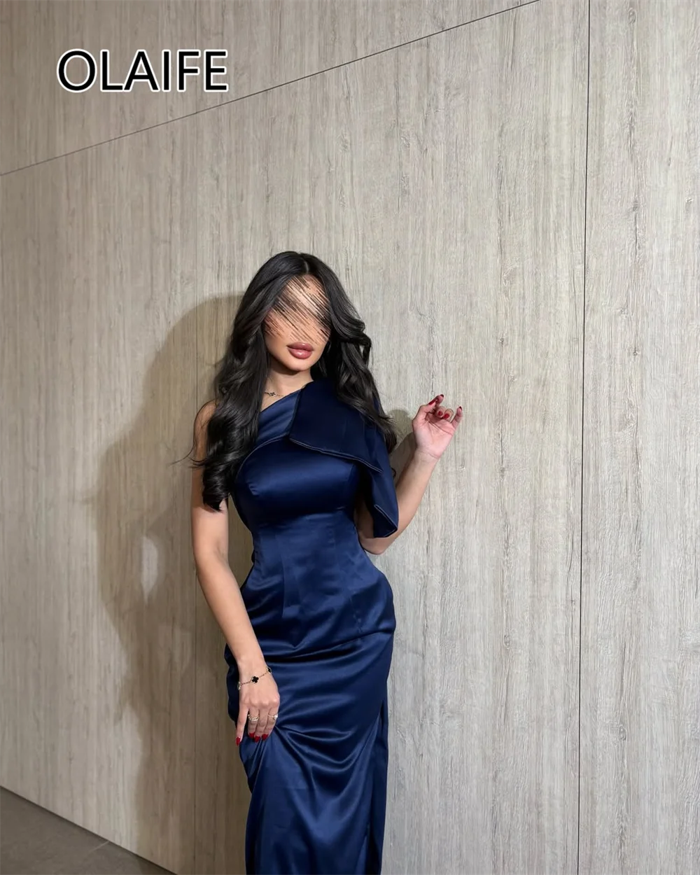 Modest One Shoulder Satin Evening Saudi Arab Dress with Crystal Sheath Long Prom Bridesmaid Gown with Bow Customized