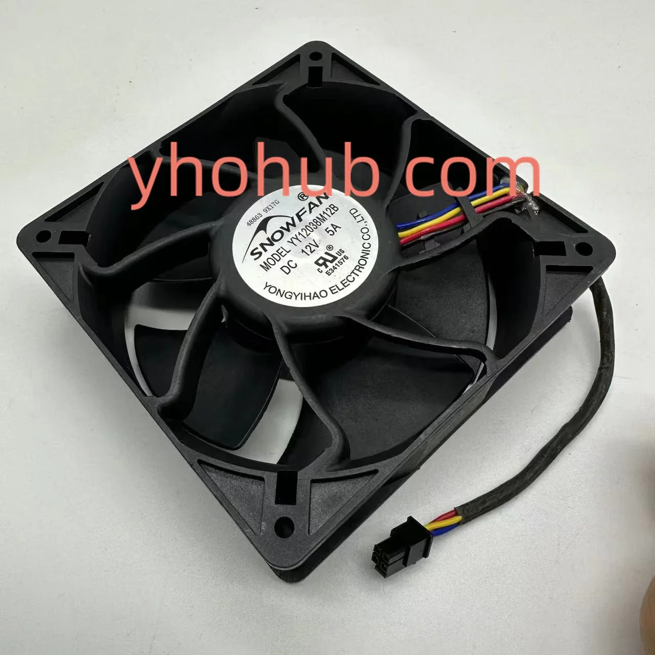 SNOW FAN YY12038M12B DC 12V 5A 120x120x38mm 4-Wire Server Square Fan